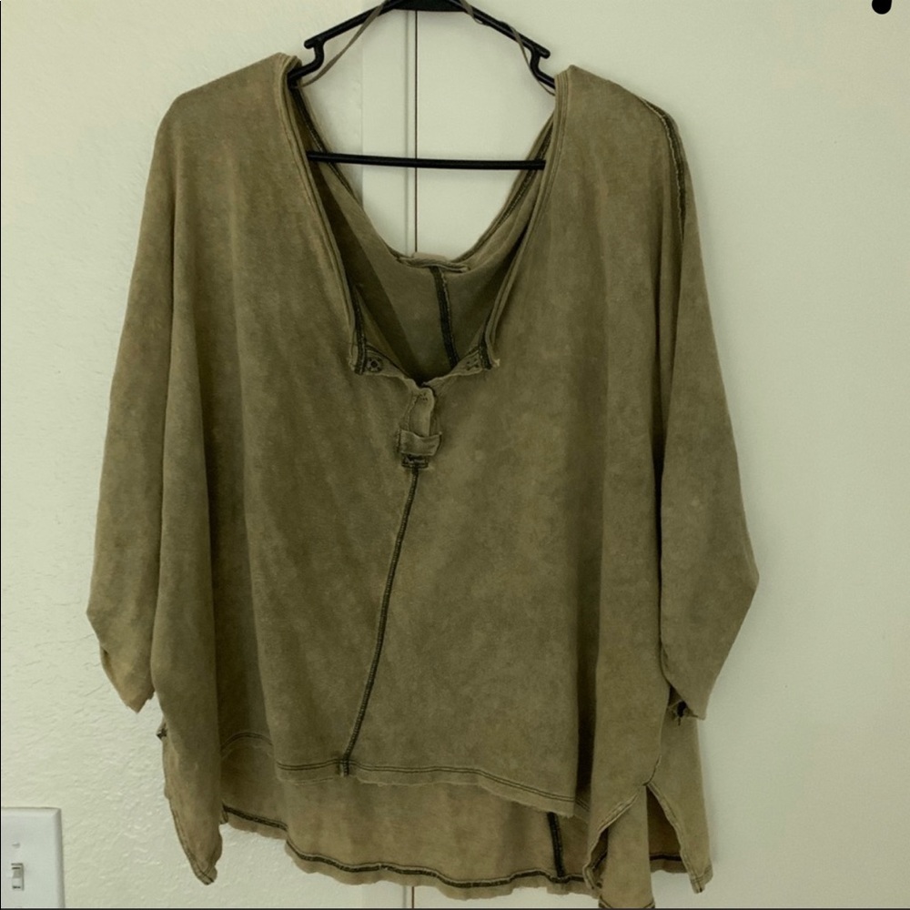 Free people tee